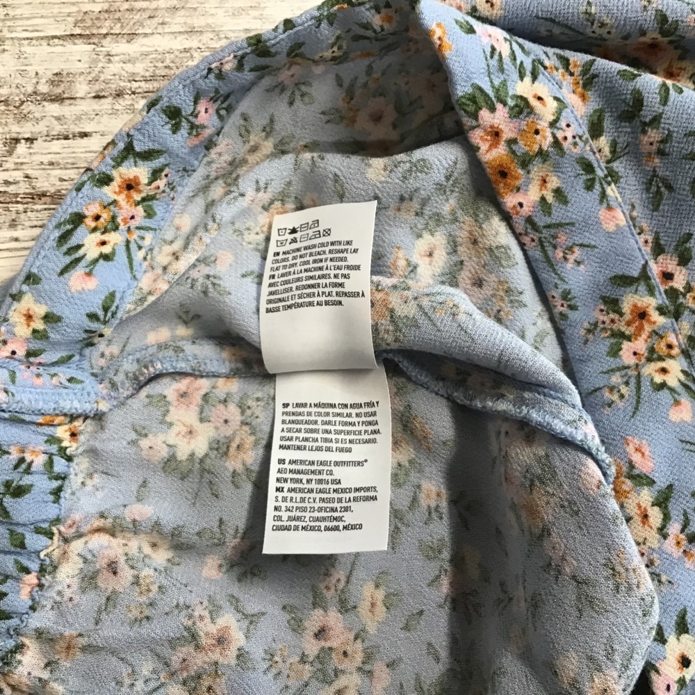 American Eagle Blue Floral Ruffle Mini Wrap Skirt Small Elastic Back Boho Summer - Picture 9 of 11